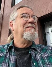 Chris Towne's Instagram, Twitter & Facebook