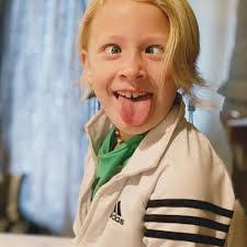 Rose Hauser's Instagram, Twitter & Facebook