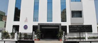 Dr Chetan Shah S Hospital Nadiad Interior Architecture Architecture Hospital