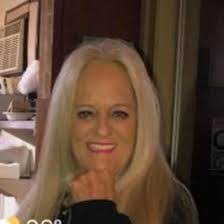 Susan Corn's Instagram, Twitter & Facebook