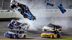 Nascar Rennen Endet Mit Horror Crash In 2020 Nascar Daytona Beach Ryan Newman