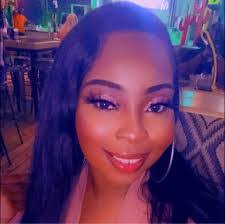 Christy Burris's Instagram, Twitter & Facebook