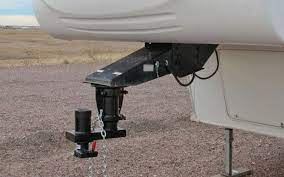 Tow your fifth wheel camper using your gooseneck hitch with a popup conversion hitch! 5 Best 5th Wheel To Gooseneck Adapters In 2021 Review Top Picks