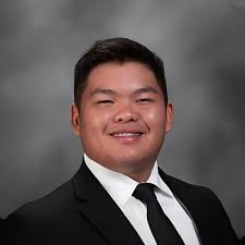 I am so happy to announce that I'm officially a first-generation college  graduate from the University of Pennsylvania, Class of 2025!