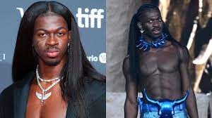 SAD NEWS: 3 minutes ago, Lil Nas X was quickly released from jail shortly after being re-admitted to the hospital. Police quickly announced that his condition had improved. After finishing lunch, he