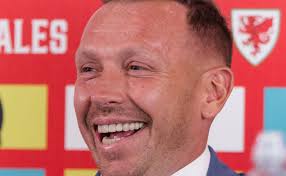 Rhyfeddu at benodiad Bellamy