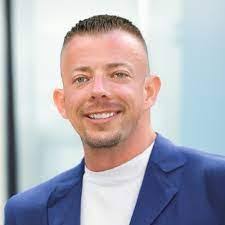 Zachary Hepler's Instagram, Twitter & Facebook