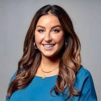 Karen Dimaria's Instagram, Twitter & Facebook