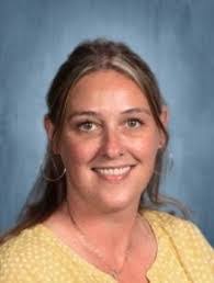 Maggie Hodges's Instagram, Twitter & Facebook