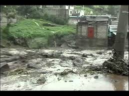 Daños peores a los que provocó el huracán mitch, en 1998, que dejó más de 268 muertos, y la tormenta tropical stan de 2005, que. 7 Anos De La Tormenta Stan Youtube