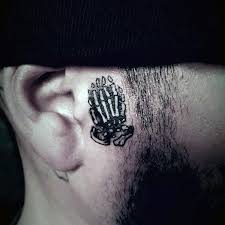 Even many american first time tattoo buyers have never even seen an image of a cool face tattoo. Top 89 Face Tattoo Ideas 2021 Inspiration Guide