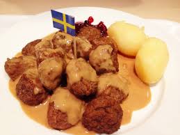 4 Ways To Take Swedish Meatballs For A Spin Beste Frikadellen Lebensmittel Essen Schwedische Fleischballchen