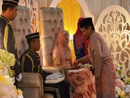 Sebelumnya, pencopota dua adik sultan hb x ini tercantum dalam surat sultan hb x yang dikeluarkan pada 2 desember 2020 dan ditandatangani raja keraton yogyakarta, sri sultan hamengku buwono ka 10. Pin On Brainfood
