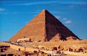Khufu S Pyramid Is Also Known As The Great Pyramid Of Giza And It Is Considered As The Most Ancient And Th Great Pyramid Of Giza Pyramids Of Giza Seven Wonders