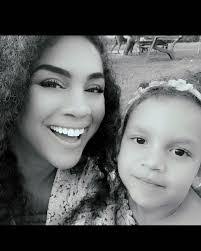 Whitney Lott's Instagram, Twitter & Facebook