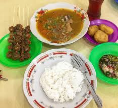 Sup kambing or sop kambing is a southeast asian mutton soup, commonly found in brunei darussalam, indonesia, malaysia, singapore. Sop Kambing Kumango Kuah Lezatnya Bikin Melongo