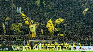 Bekamen am samstag in der 32. Borussia Dortmund Vs Bayern Munich Does Home Advantage Still Exist Without The Fans Football News Sky Sports