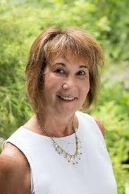 Amanda Hubbs @ Salon L, 4400 N High St, Columbus, OH 43214, US