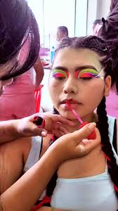 EXAMEN DE GRADO EN CE.CA.TEL ENTRE RIOS 20/10/2024 #folkloreboliviano  #danzas #peinados #Viral #Maquillaje #viral_video #kjarkas