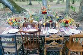 Beautiful Bohemian Table Settings To Feast Upon Bohemian Table Settings Bohemian Table Bohemian Wedding Inspiration