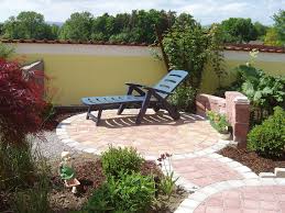 Hausler Antik Steinpflaster Verschiedene Pflasterfarben Kombiniert Pflaster Pflastersteine Weggesta Gartengestaltung Bilder Gartengestaltung Zen Garten