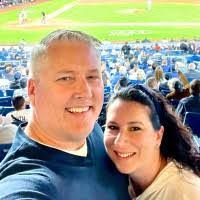 Steven Biggar's Instagram, Twitter & Facebook