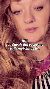 Sarah Raper's Instagram, Twitter & Facebook