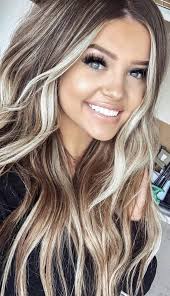 3 Things I Wish I Had Known Before Turning To Blonde Hair With Images Long Wavy Hair Hair Looks Hair Highlights