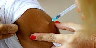 Ces dizaines de professions soumises à la vaccination obligatoire ont jusqu'au 15 septembre pour se s'il n'est pas pour l'instant question d'une vaccination obligatoire pour tous les français, il. 9scr3dtedbqfcm