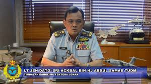 Tentera darat memerlukan anggota mempunyai ilmu pengetahuan semasa seiring dengan kekuatan mental dan fizikal yang dimiliki, Ucapan Aidilfitri Oleh Timbalan Panglima Tentera Udara 2017 1438h Youtube