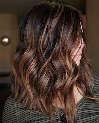 Coiffure coupe courte femme 2020 oser un modele avec des. Tendance Coloration 2020 Les Plus Belles Coiffures Balayage Caramel Pour Tout Type Et Longu Cheveux Bruns Coiffure Balayage Style De Cheveux