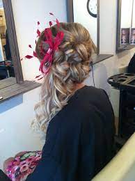 Hair Updos With Fascinator Wedding Guest 43 New Ideas Fascinator Hairstyles Guest Hair Fascinator Hairstyles Long
