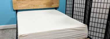 The Signature Sleep 12 Inch Memory Foam Mattress Is An Incredible Value You Can Currently Buy A Queen Size In 2020 Mattresses Reviews Mattress Casper Mattress Reviews