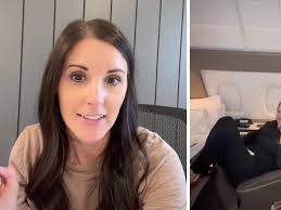 A TikToker Says She Scored A First-Class Seat For $6 & Her Travel Hack Is  Actually So Easy