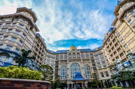 (0.64 км) tokyo bay maihama hotel. Tokyo Disneyland Hotel Review Wandering In Disney