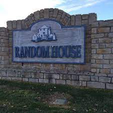 The average penguin random house salary ranges from approximately $23,901 per year for packer to $45,772 per year for marketing assistant. Penguin Random House Associate Editor Salaries Glassdoor