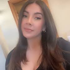 Is anyone selling a baseball bag in the LC area?