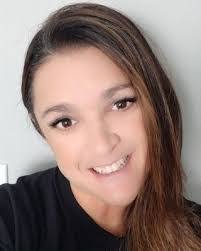 Melissa Kiner's Instagram, Twitter & Facebook