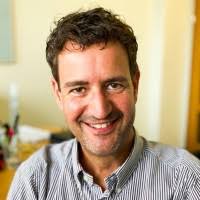 1200+ profils pour “Daniel W.”