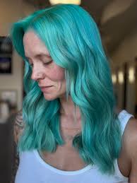 anyone know of a tailor/seamtress in babcock