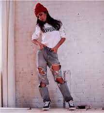 A window treatment swag set consists of left and right panels of the swag and a central, insert valance that is placed between the swag panels to create a different shape. Swag Outfits For Girls 20 Outfit Ideas For A Swag Look