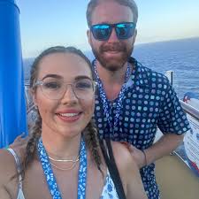 Are there daycares or child care services hiring in Summerville?