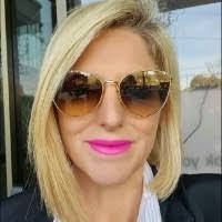 Amanda Kinchen's Instagram, Twitter & Facebook