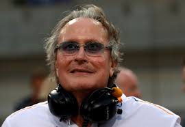 Formula 1 takımı da bulunan spor otomobil üreticisi mclaren'in hissedarları arasındaki mansour ojjeh, 68 yaşında hayatını kaybetti. Dbniq2rl82vdlm
