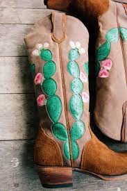 Hard To Handle In 2020 Boots Cowgirl Boots Lane Boots