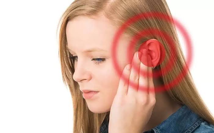 Bị ù tai - Triệu chứng không thể chủ quan