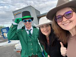 Dutch Bros in Ridgecrest, Ca гоя8 голднтца Нυα عم гоя8н.тца 小 3O ЯзаЯо កម  ДАΙнА LERED ممممای_عن သပ်ဆီ်အေမို်ည် መመተሑቅስ 特名商熱が