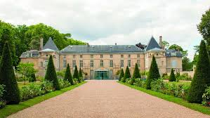 This is a list of châteaux in france, arranged by region. France Travel Sightseeing 12 Most Iconic Chateaux Of Ile De France