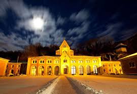 Mehr Infos Http Www Berchtesgadener Land Com De Alte Saline Bad Reichenhall Alte Saline Bad Reichenhall Ein Industriedenkmal Eu Bad Reichenhall Alpen Orte