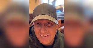 Justin Eaves's Instagram, Twitter & Facebook